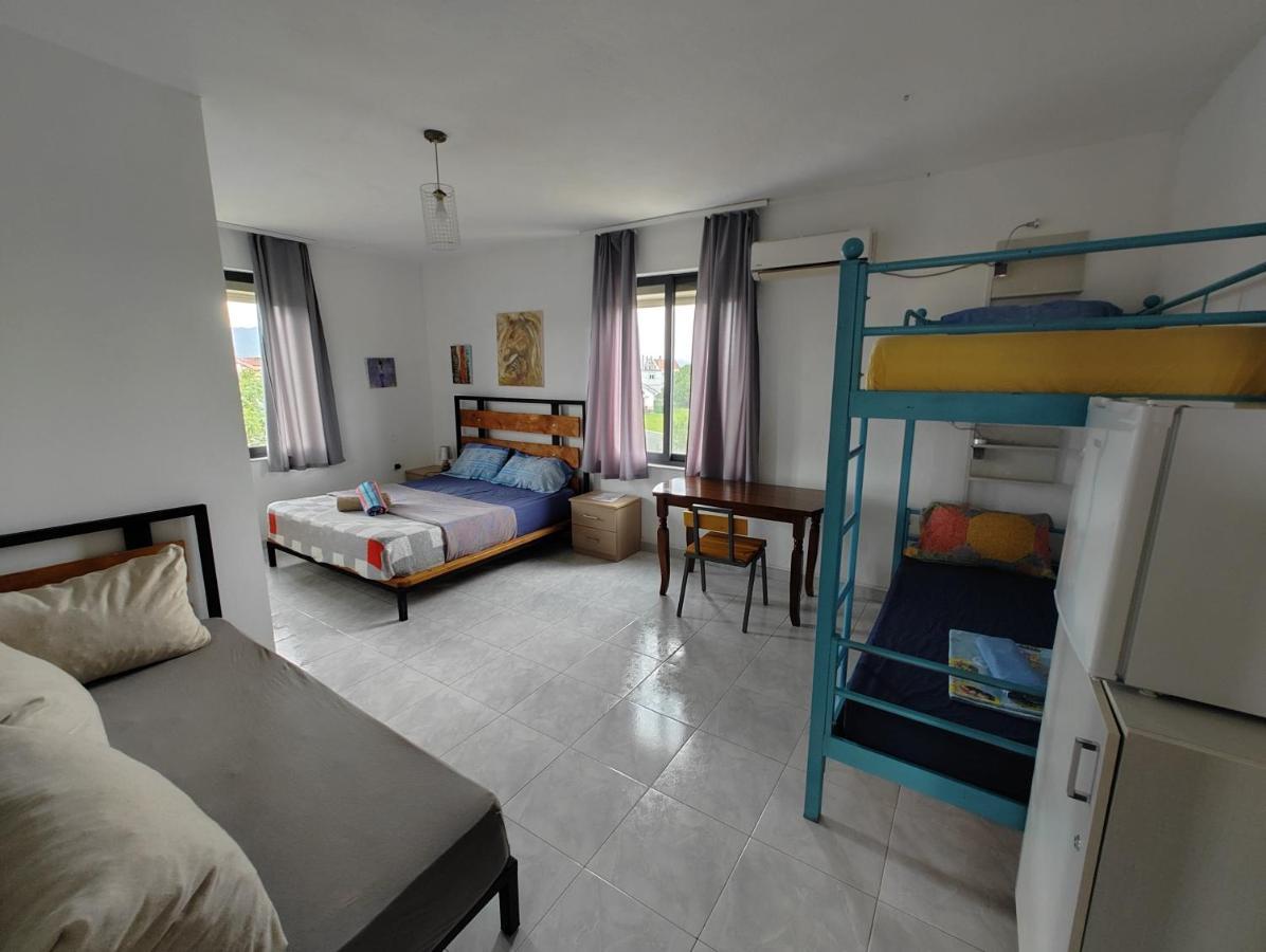Green Garden Guesthouse شكودر المظهر الخارجي الصورة